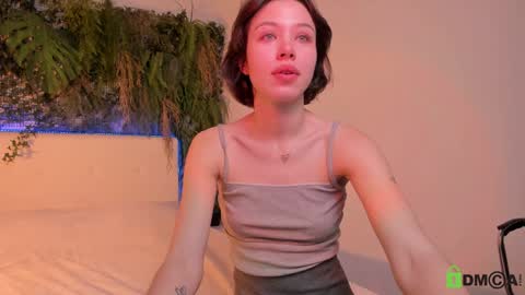 Snapshot of black_jenny chatting on December 13, 10:30 am Jenny online show from December 13, 10:30 am