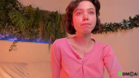 Snapshot of black_jenny chatting on December 22, 4:48 pm Jenny online show from December 22, 4:48 pm