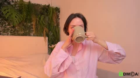 Snapshot of black_jenny chatting on March 8, 9:28 am Jenny online show from March 8, 9:28 am