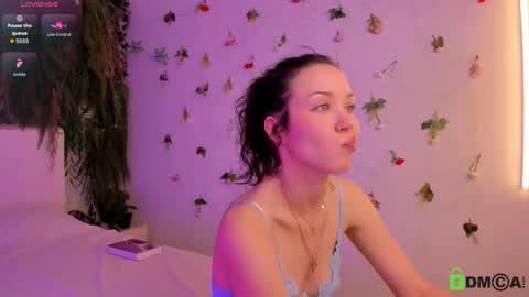 Jenny online show from March 12, 2:45 pm