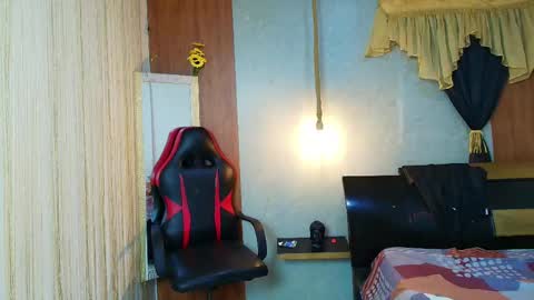 black_king_241 online show from April 13, 9:26 am