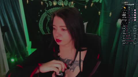  Black Kittie    Wednesday - 1300 - 1900 GMT help me get 100 thumbs up online show from December 26, 8:00 pm