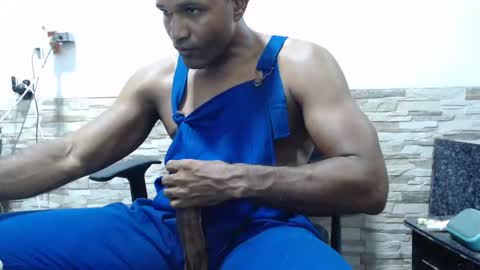 black_latino6 online show from November 20, 2:56 am