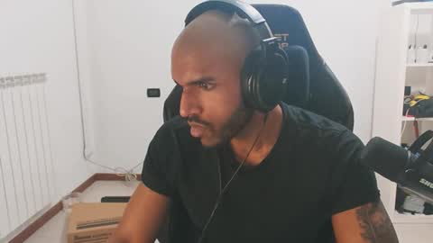 Master online show from March 7, 12:02 pm