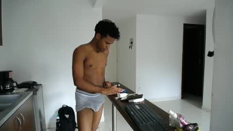 black_men9 online show from March 1, 10:34 pm