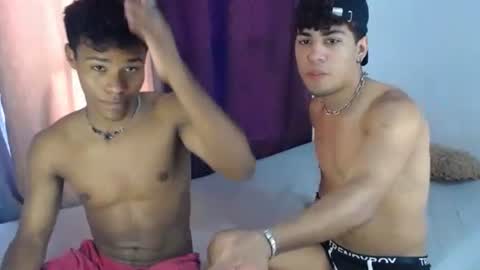 Snapshot of black_men9 chatting on May 8, 6:24 pm black_men9 online show from May 8, 6:24 pm