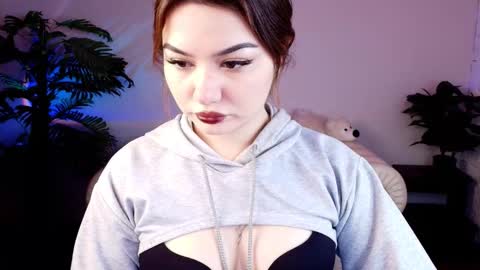 Mon Mon online show from February 11, 2:49 am