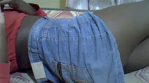 Snapshot of black_queen9 chatting on February 22, 3:45 am noel online show from February 22, 3:45 am