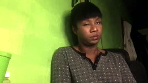 Snapshot of blackasiancockts chatting on December 13, 11:28 pm Crystal online show from December 13, 11:28 pm