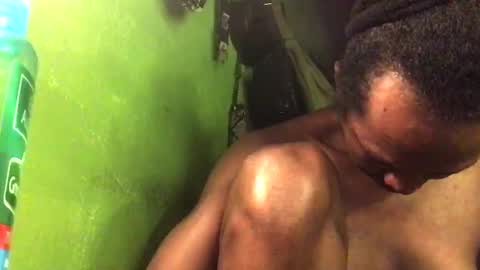 Snapshot of blackasiancockts chatting on January 3, 2:10 am Crystal online show from January 3, 2:10 am