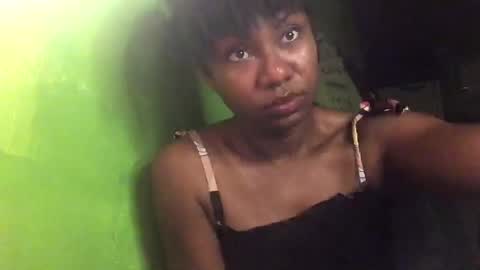 Snapshot of blackasiancockts chatting on January 3, 11:01 pm Crystal online show from January 3, 11:01 pm