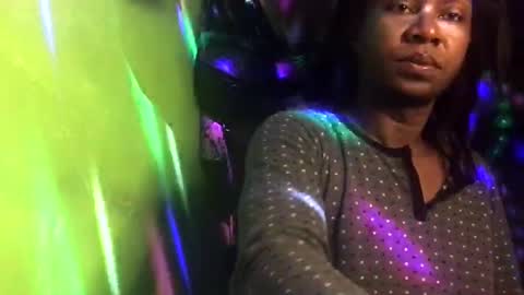 Snapshot of blackasiancockts chatting on January 22, 7:03 am Crystal online show from January 22, 7:03 am