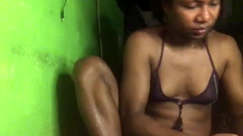 Snapshot of blackasiancockts chatting on February 8, 1:43 am Crystal online show from February 8, 1:43 am