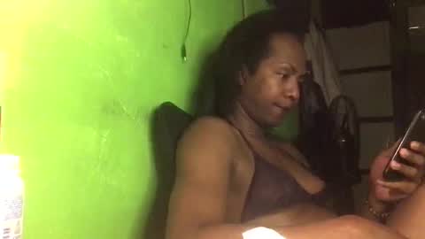 Snapshot of blackasiancockts chatting on February 9, 1:44 am Crystal online show from February 9, 1:44 am