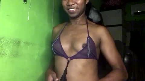 Snapshot of blackasiancockts chatting on September 12, 3:28 am Crystal online show from September 12, 3:28 am