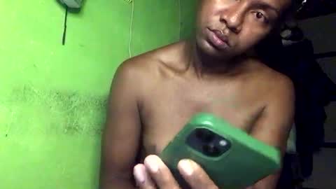 Snapshot of blackasiancockts chatting on September 19, 7:10 am Crystal online show from September 19, 7:10 am