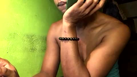 Snapshot of blackasiancockts chatting on October 29, 4:26 am Crystal online show from October 29, 4:26 am