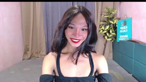 blackbarbie_jamie online show from June 12, 6:01 am