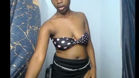 lela online show from June 2, 6:43 pm