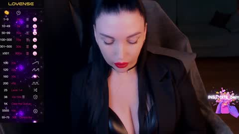 blackberry_star online show from December 12, 8:25 am