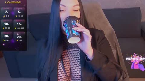 blackberry_star online show from November 29, 5:43 am