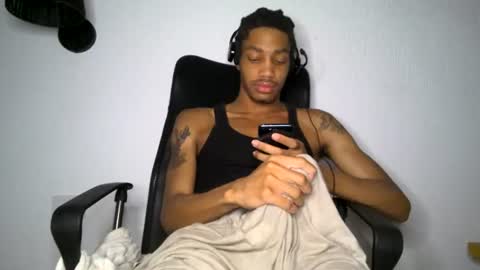 BlackBullTitus online show from June 13, 4:43 am