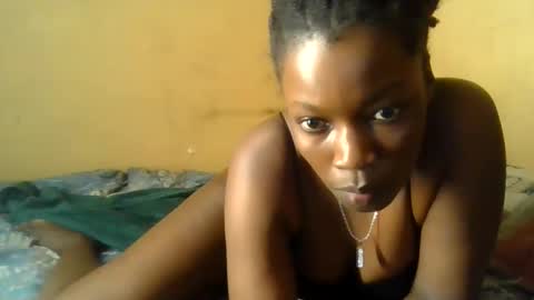 blackdoll9396 online show from April 24, 9:34 am