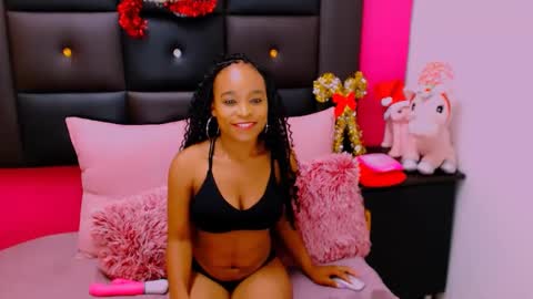 Snapshot of blackdynastyx chatting on December 21, 1:26 am Candy online show from December 21, 1:26 am