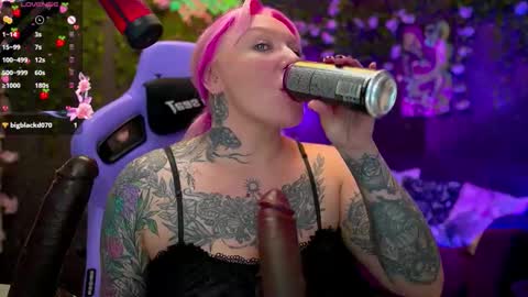 Alice online show from September 27, 1:27 pm