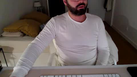 Snapshot of blackfox33 chatting on November 24, 12:49 pm blackfox33 online show from November 24, 12:49 pm