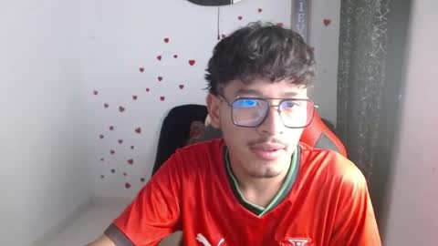 Snapshot of blackfox_desire chatting on May 31, 6:53 pm mateo online show from May 31, 6:53 pm