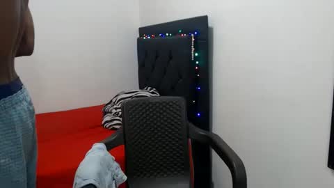 blackhorseet online show from March 20, 5:01 am