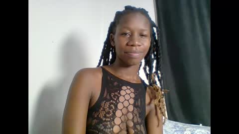 Snapshot of blackie_divaa chatting on June 3, 3:09 am divaa online show from June 3, 3:09 am