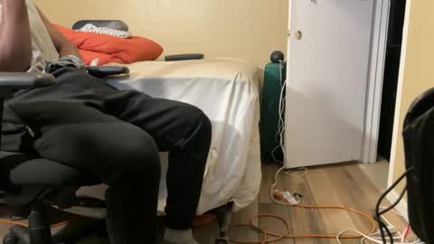 blackjag107 online show from November 14, 8:24 am