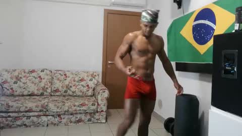 blackkiss_sweet online show from October 28, 4:53 pm