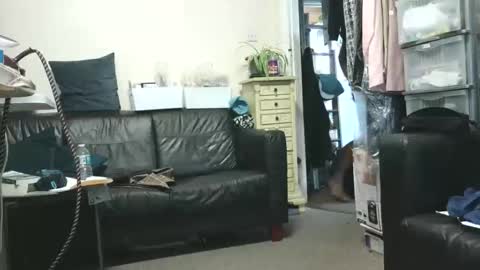 Me and her online show from March 28, 12:05 pm