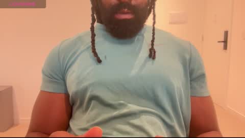 blackmuscles77 online show from March 8, 4:00 pm