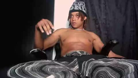 everyday STREAM 11PM COLOMBIAN HOUR online show from March 3, 6:41 am