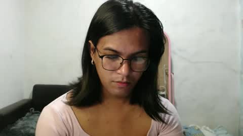 Ellez online show from January 16, 8:36 pm