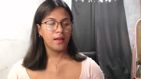 Ellez online show from October 13, 1:49 am