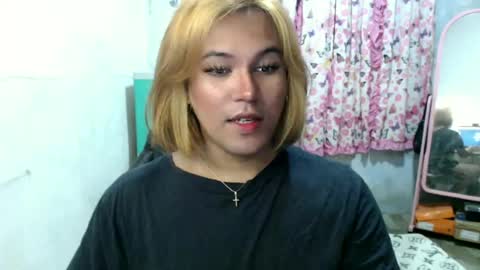 Ellez online show from July 10, 3:14 pm