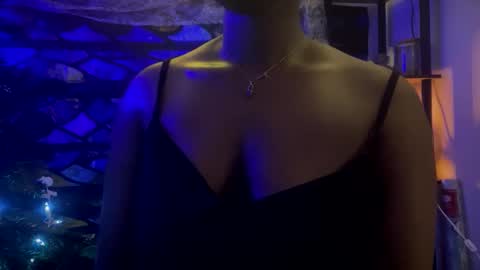 Snapshot of blackprincessstacy chatting on May 28, 10:34 am ask mme later online show from May 28, 10:34 am