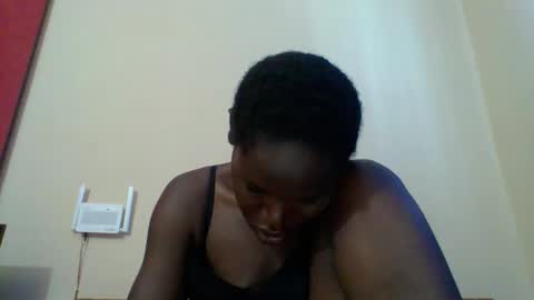 Snapshot of blacksexygal chatting on May 14, 5:14 am SARAH online show from May 14, 5:14 am