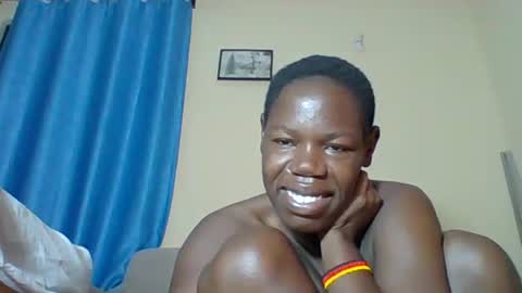 Snapshot of blacksexygal chatting on June 8, 2:12 am SARAH online show from June 8, 2:12 am
