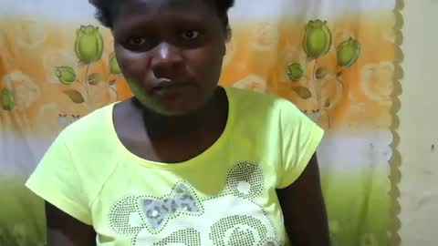 Snapshot of blackslim_girl2 chatting on June 30, 4:13 am blackslim_girl2 online show from June 30, 4:13 am