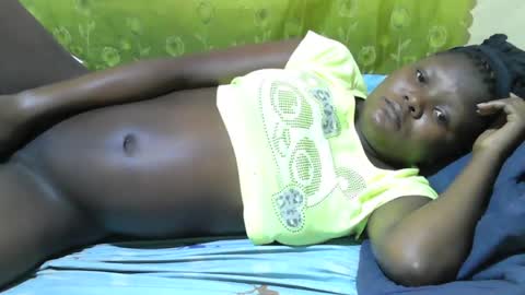 Snapshot of blackslim_girl2 chatting on July 9, 5:22 am blackslim_girl2 online show from July 9, 5:22 am