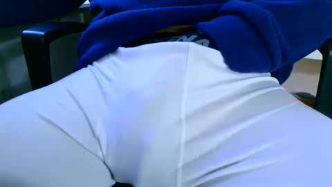 Aqua online show from November 11, 3:23 pm