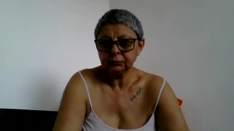 Snapshot of blackwidow05 chatting on July 20, 9:34 am Black Widow online show from July 20, 9:34 am