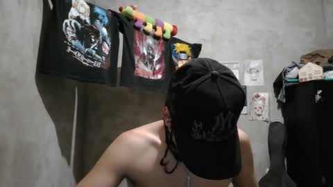 Snapshot of blade_sensual chatting on July 8, 10:42 am blade_sensual online show from July 8, 10:42 am