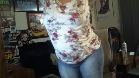 bladesizzo3111 online show from February 23, 8:06 am